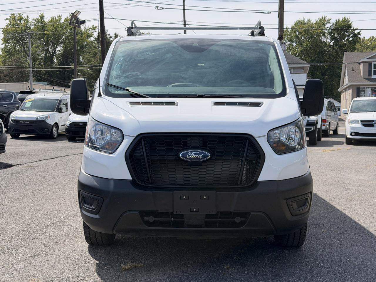 Used 2022 Ford Transit 150 Low Roof RWD image 3