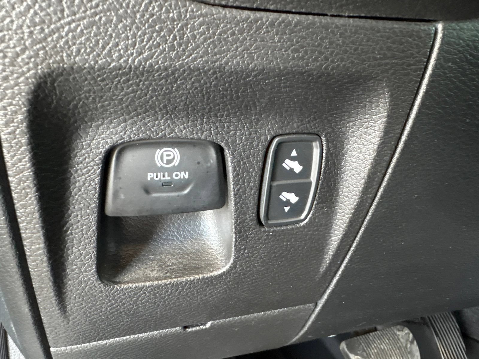 Used 2025 RAM 1500 Lone Star AWD/4WD image 13