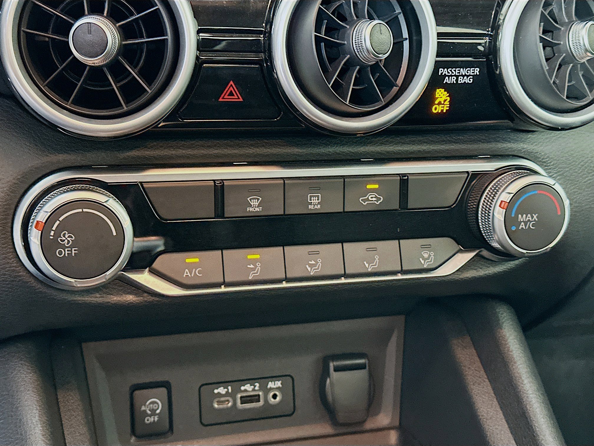 Used 2024 Nissan Sentra SV image 22