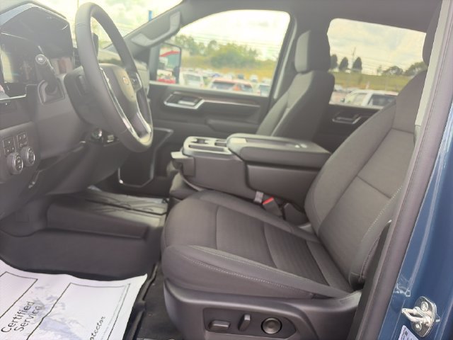 New 2026 Chevrolet Silverado 3500 LT w/ All Star Edition AWD/4WD image 9