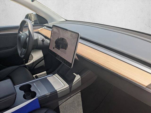 Used 2023 Tesla Model Y Long Range AWD/4WD image 19