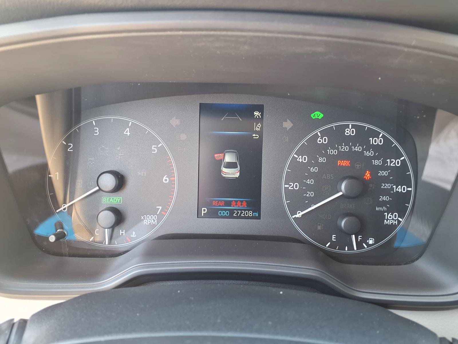 Used 2025 Toyota Corolla LE FWD image 21