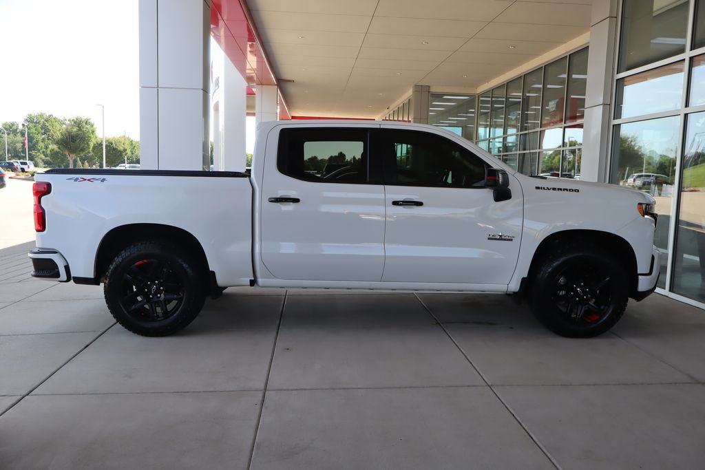 Used 2022 Chevrolet Silverado 1500 RST w/ Redline Edition AWD/4WD image 11