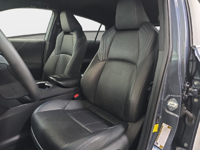 Used 2021 Toyota Venza XLE w/ Softex Package AWD/4WD image 14