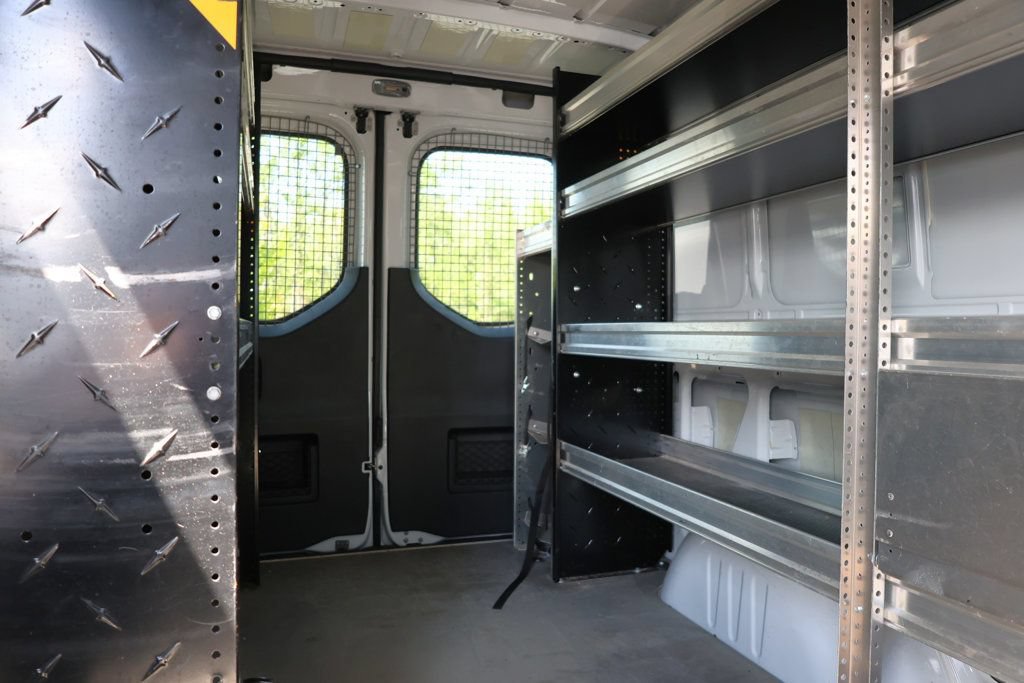 Used 2022 Mercedes-Benz Sprinter 2500 image 24