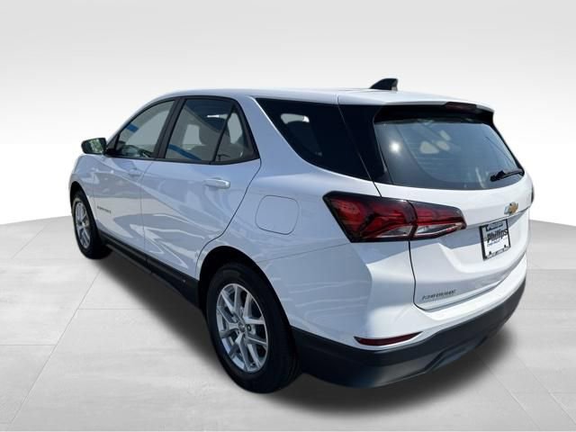 Certified 2023 Chevrolet Equinox LS FWD image 14