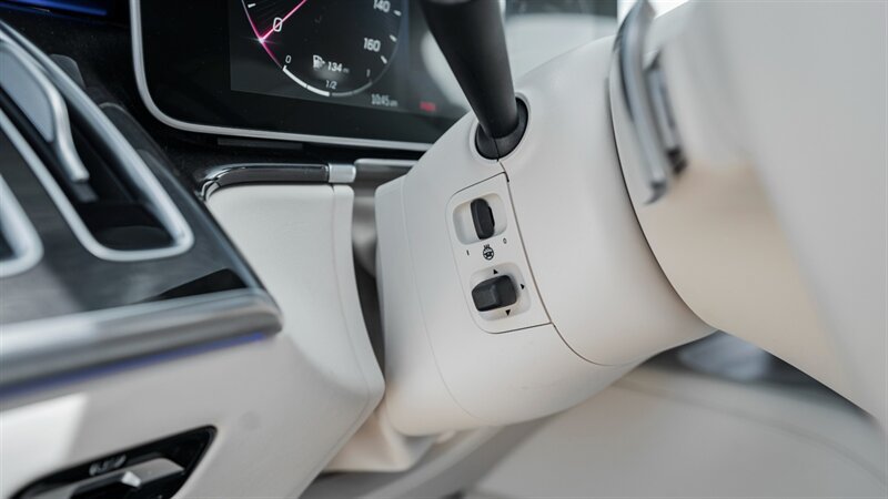 Used 2022 Mercedes-Benz S 500 4MATIC image 35