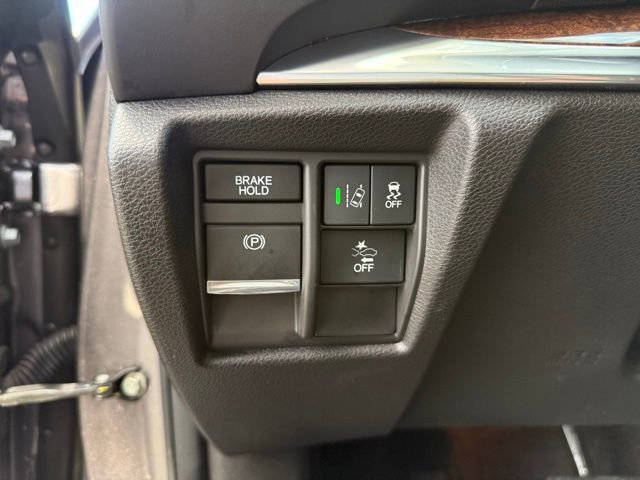 Used 2017 Acura MDX SH-AWD w/ Technology Package image 17