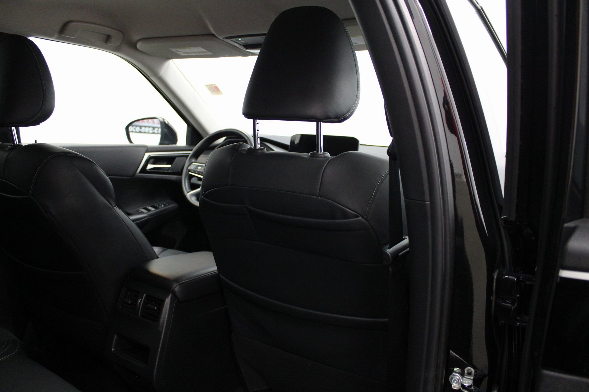 Used 2023 Mitsubishi Outlander SE image 21