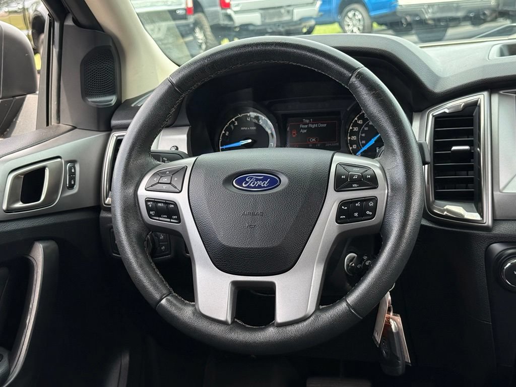 Used 2019 Ford Ranger XLT w/ Equipment Group 302A Luxury AWD/4WD image 6