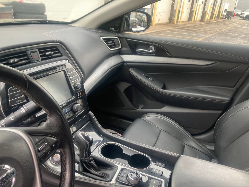 Used 2017 Nissan Maxima 3.5 SL image 17