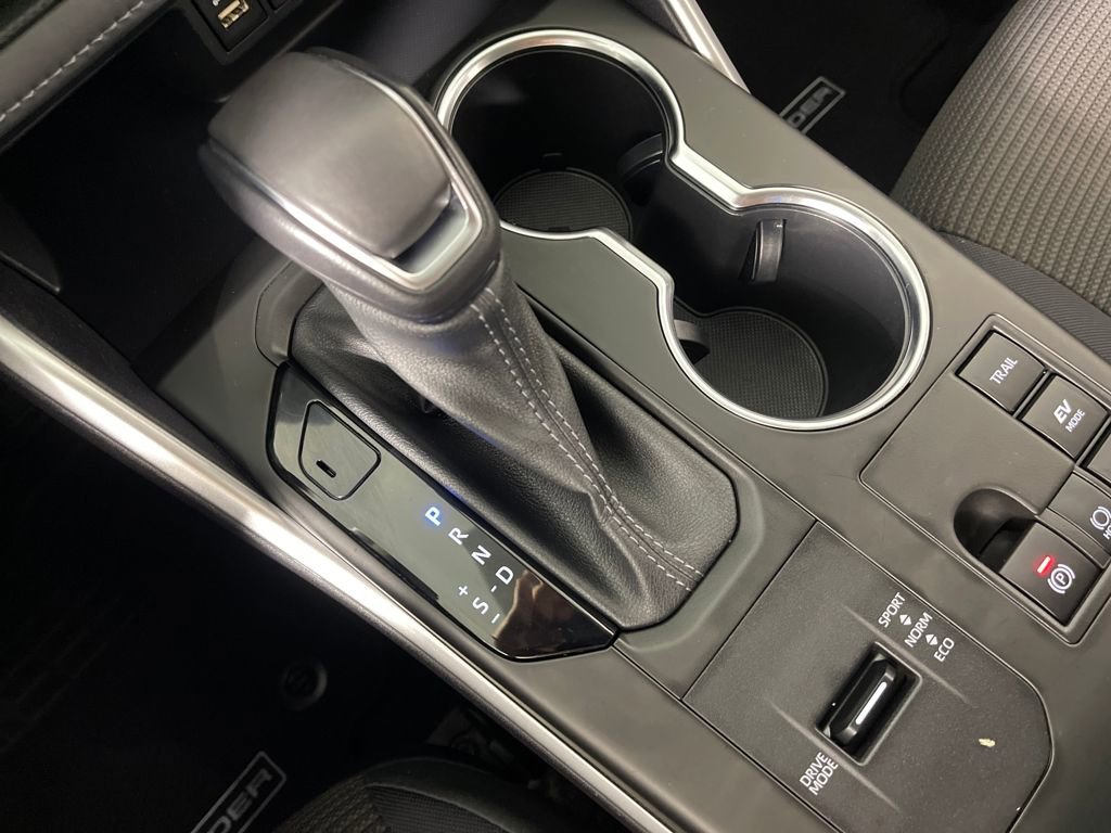 Certified 2023 Toyota Highlander LE image 22