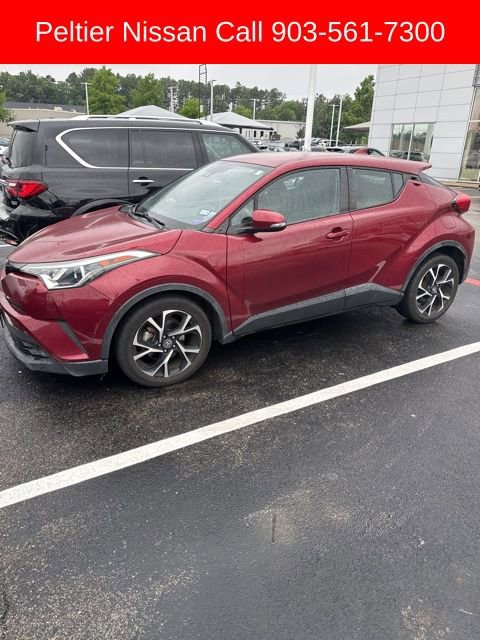 Used 2018 Toyota C-HR XLE FWD image 5