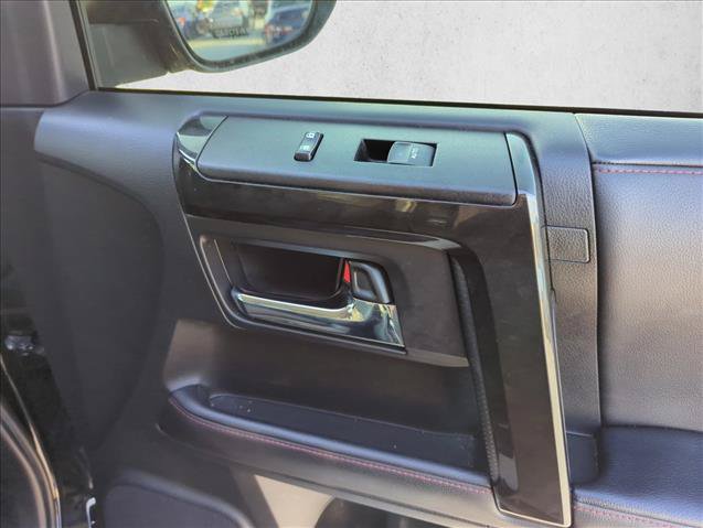 Certified 2023 Toyota 4Runner TRD Off-Road Premium w/ Moonroof Package AWD/4WD image 17