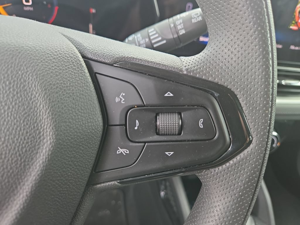 Used 2025 Chevrolet TrailBlazer LT FWD image 32