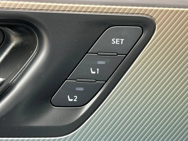New 2025 Nissan Murano SL AWD/4WD image 16