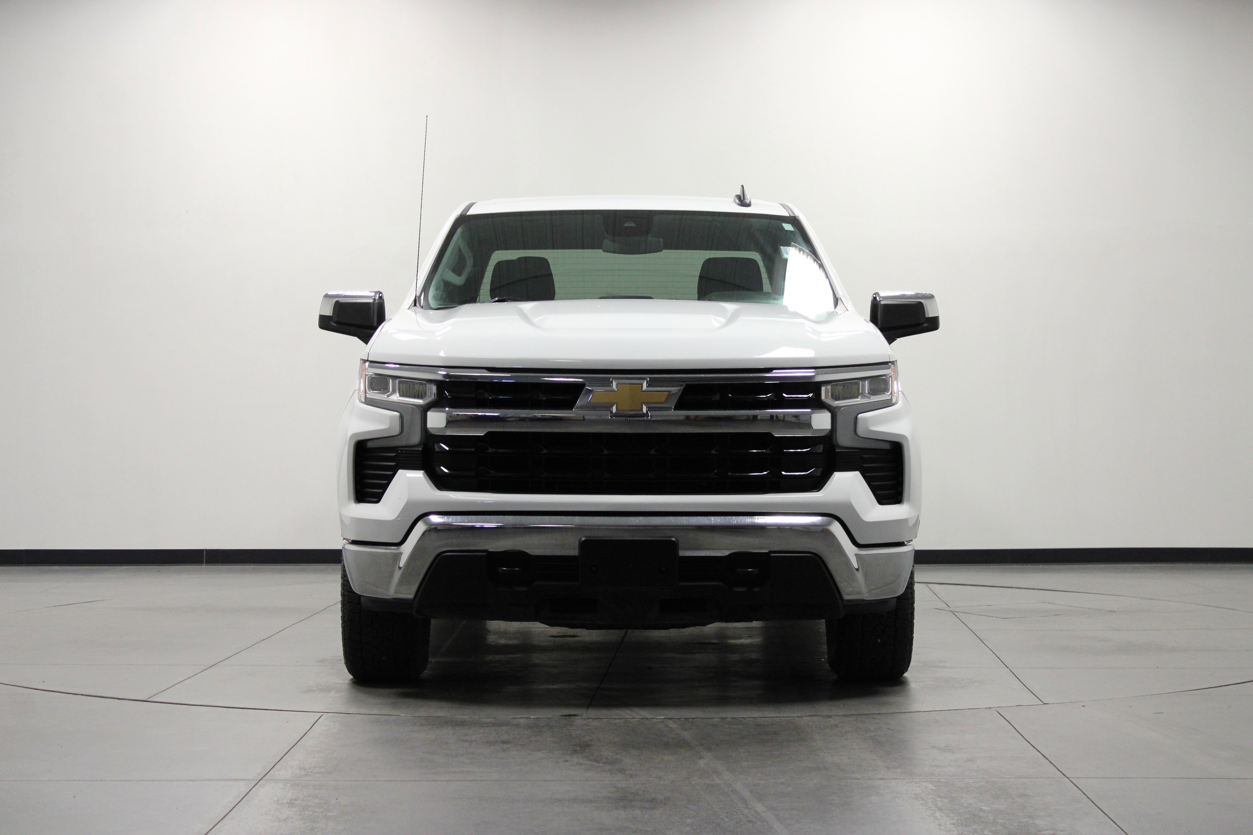 Used 2023 Chevrolet Silverado 1500 LT w/ Protection Package image 9