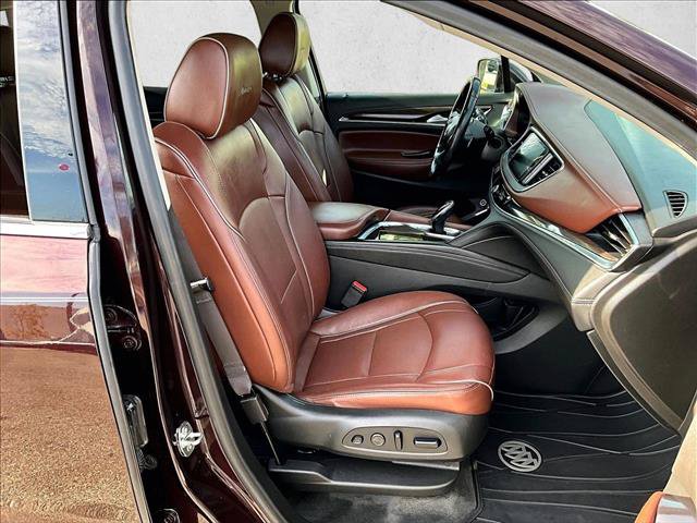 Used 2020 Buick Enclave Avenir w/ Avenir Technology Package FWD image 9