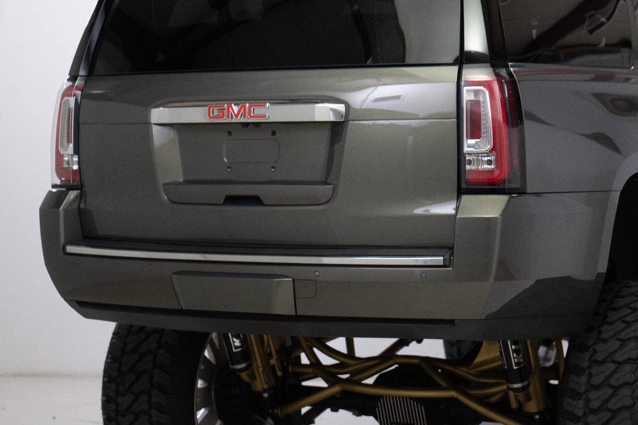 Used 2018 GMC Yukon XL Denali w/ Denali Ultimate Package AWD/4WD image 22