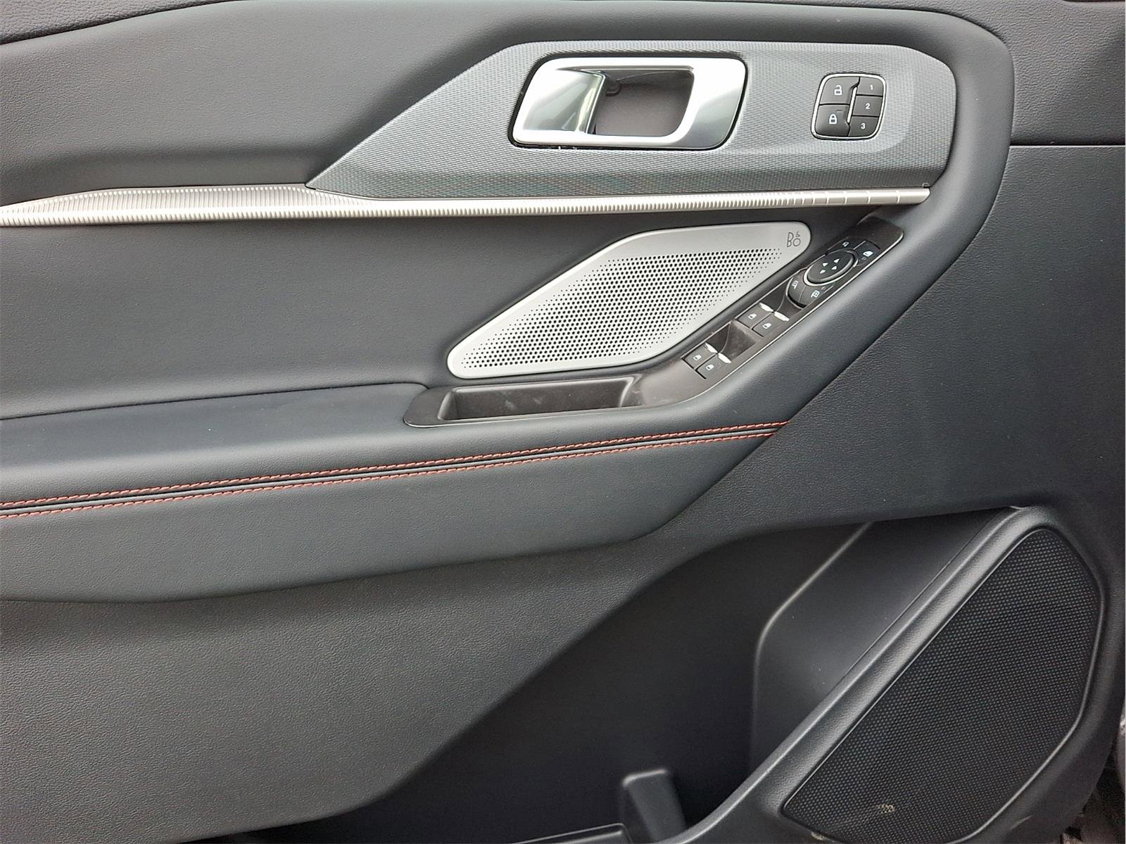 New 2026 Ford Explorer ST w/ Sun And Sound Package image 10