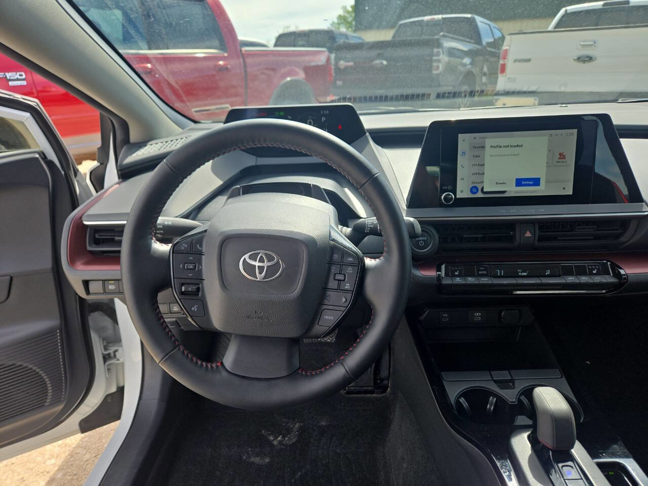 Used 2023 Toyota Prius Prime FWD image 12