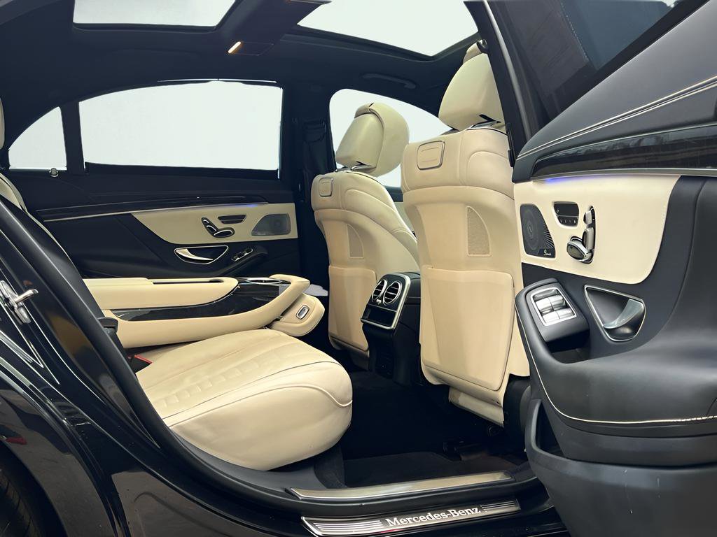 Used 2018 Mercedes-Benz S 560 Sedan image 33