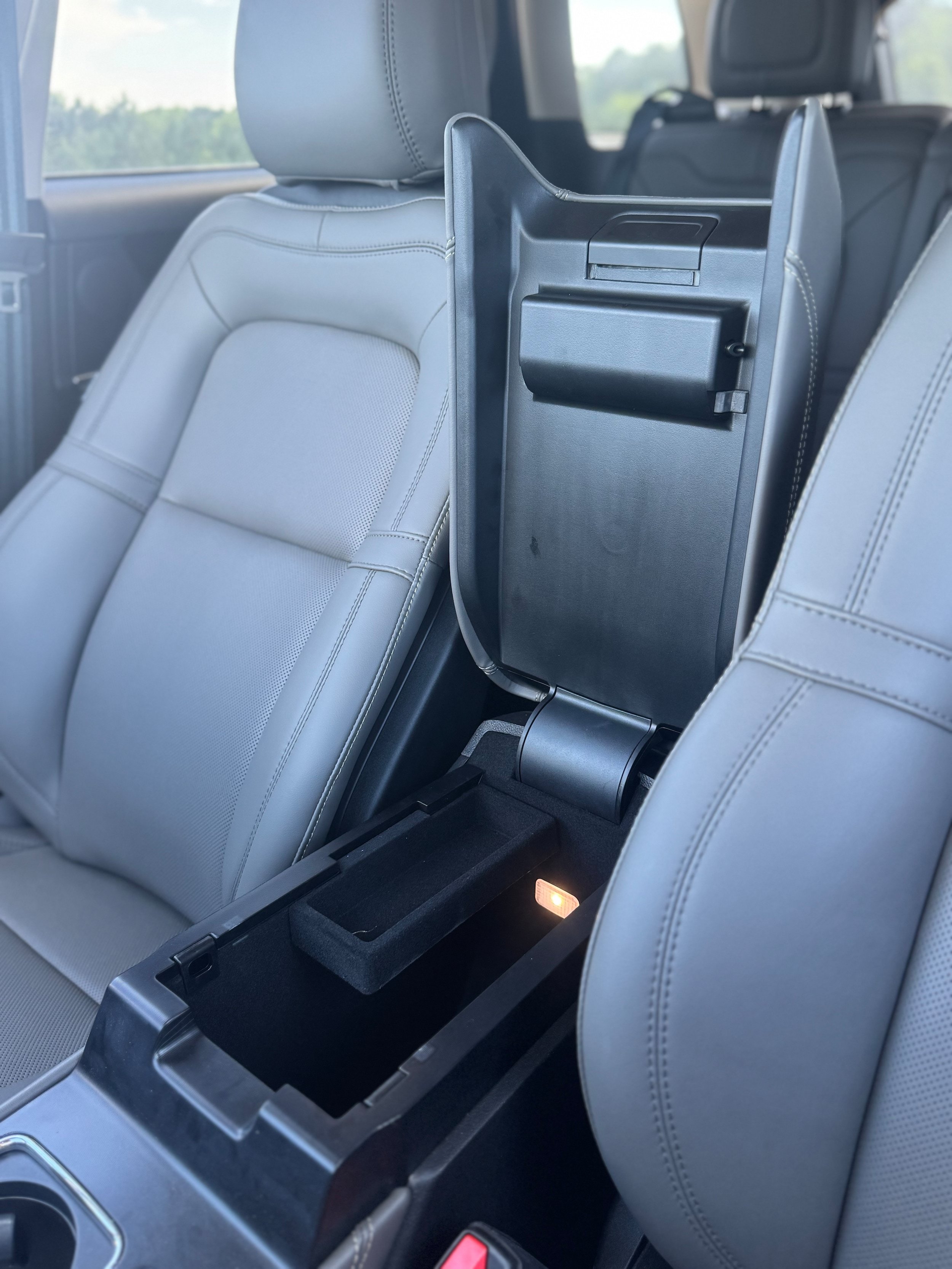 New 2024 Lincoln Corsair Grand Touring AWD/4WD image 16