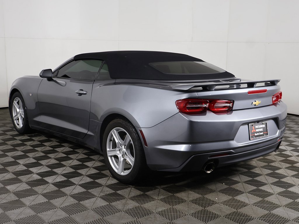 Used 2020 Chevrolet Camaro LT image 7