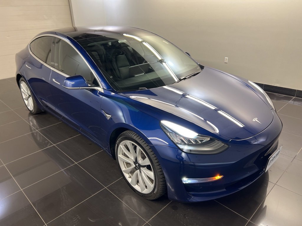 Used 2018 Tesla Model 3 Long Range image 1