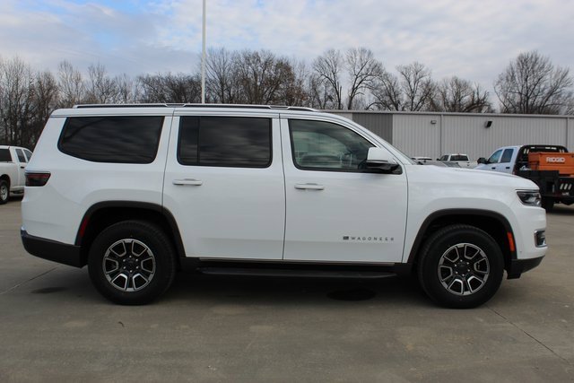 Used 2022 Jeep Wagoneer Series II w/ Advanced All Terrain Group image 6