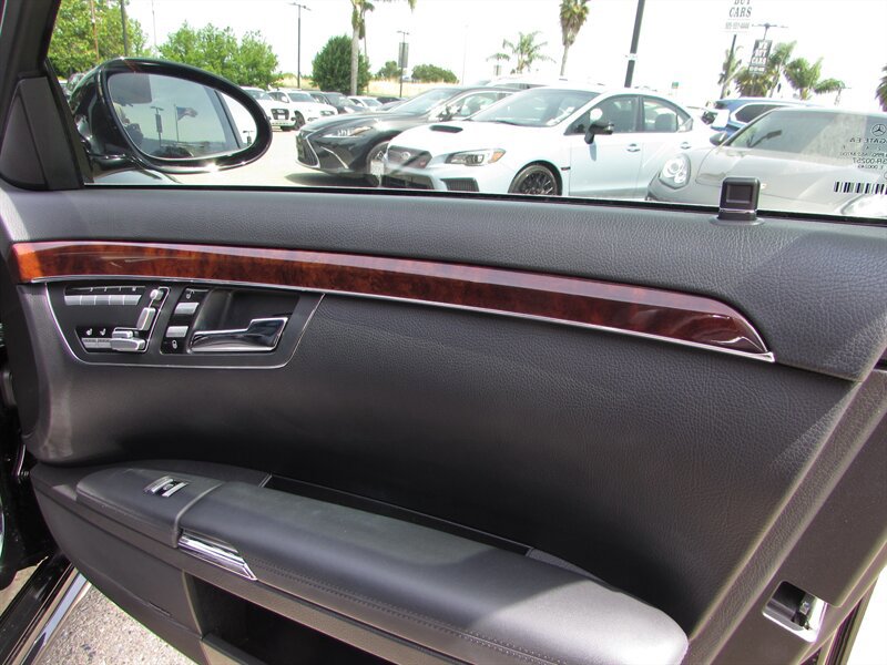 Used 2007 Mercedes-Benz S 550 image 25