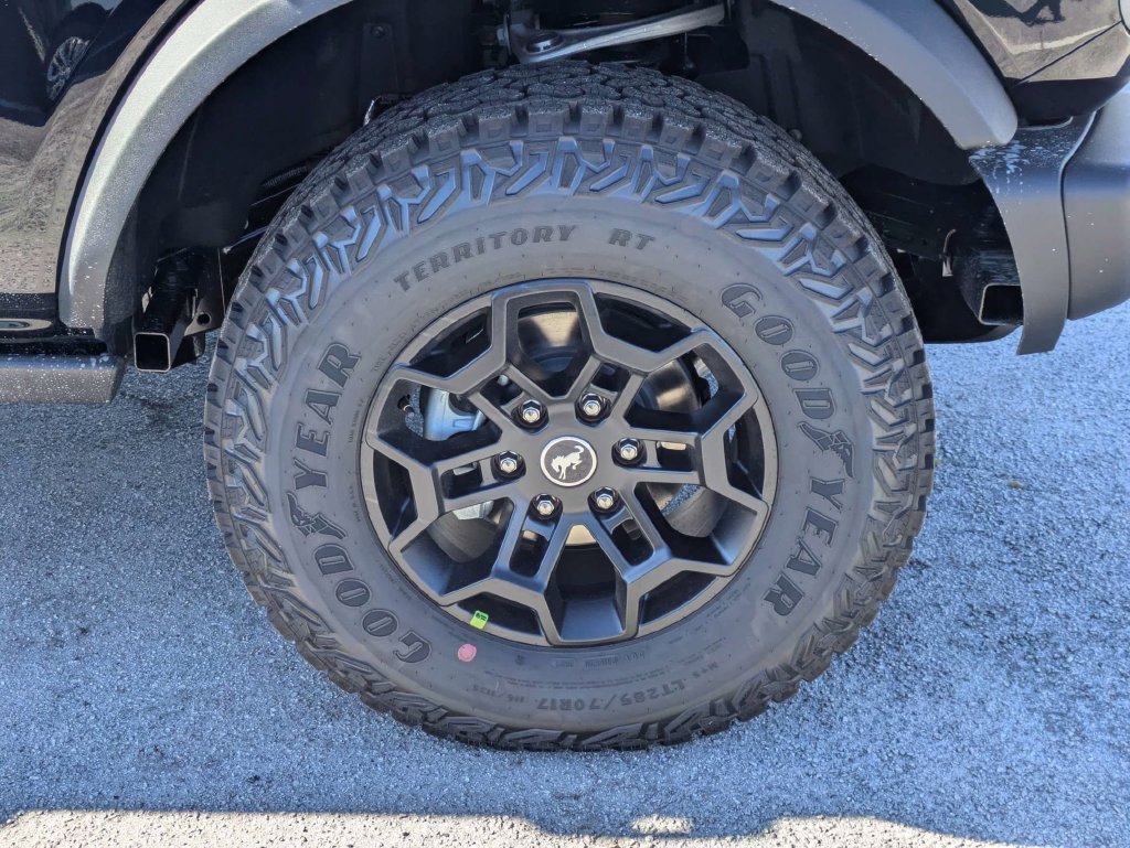 New 2026 Ford Bronco Badlands AWD/4WD image 11