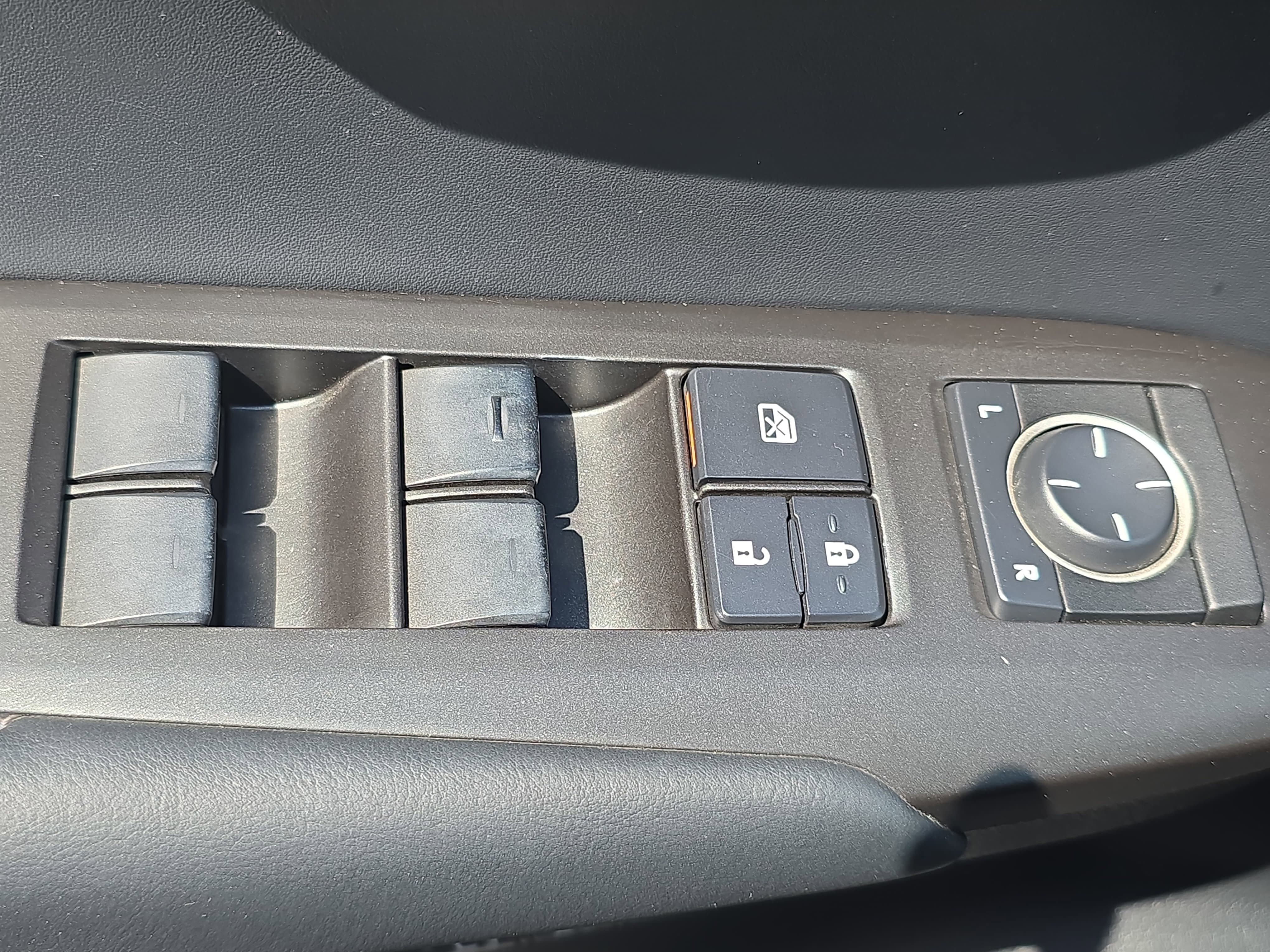 Used 2015 Lexus NX 200t FWD w/ Premium Package image 28