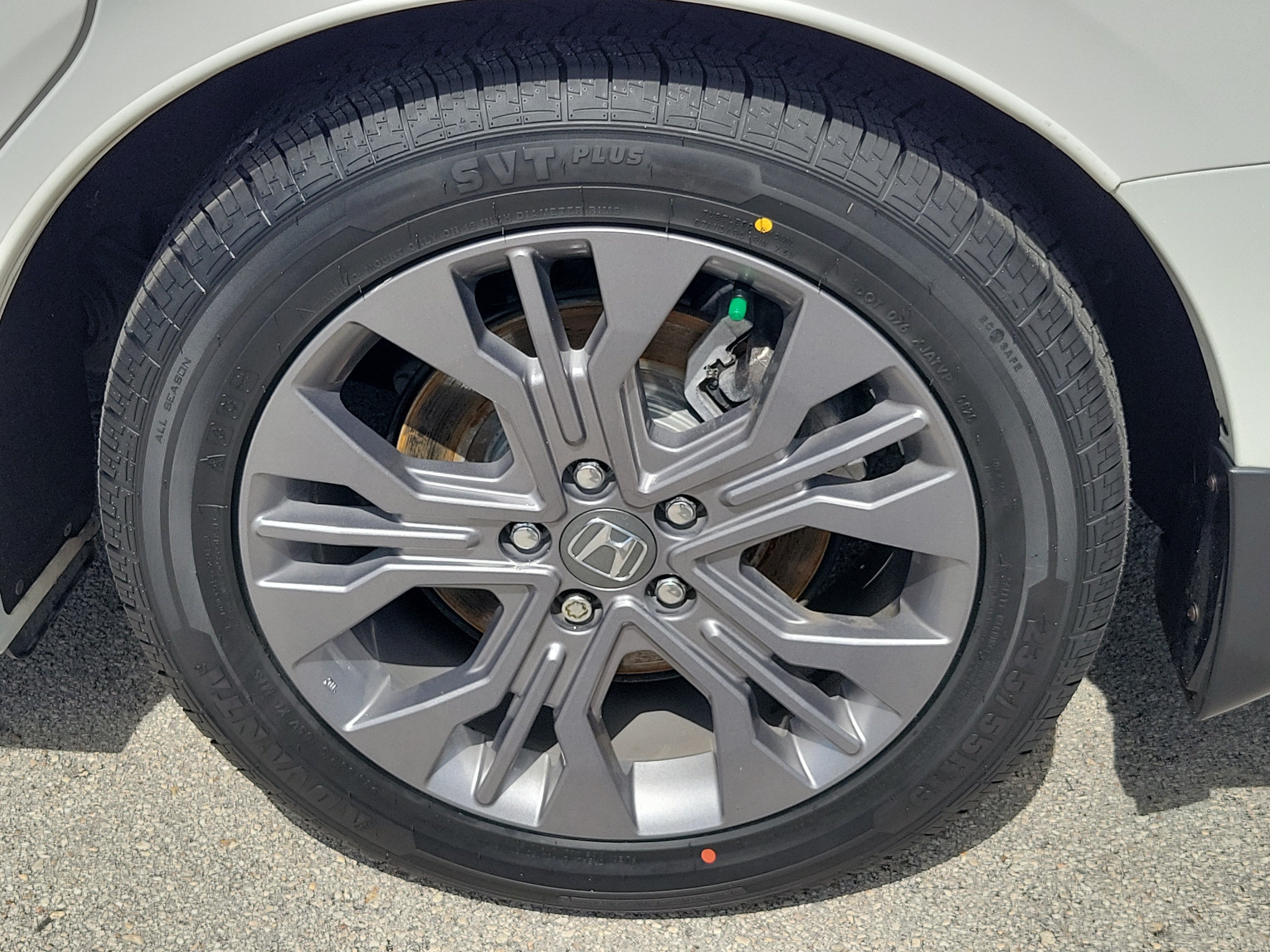 Certified 2025 Honda Odyssey Touring image 8