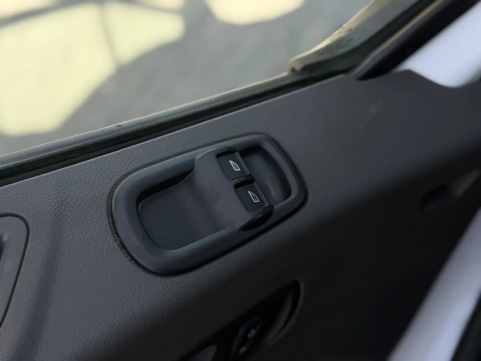 Used 2021 Ford Transit 350 XL AWD/4WD image 23