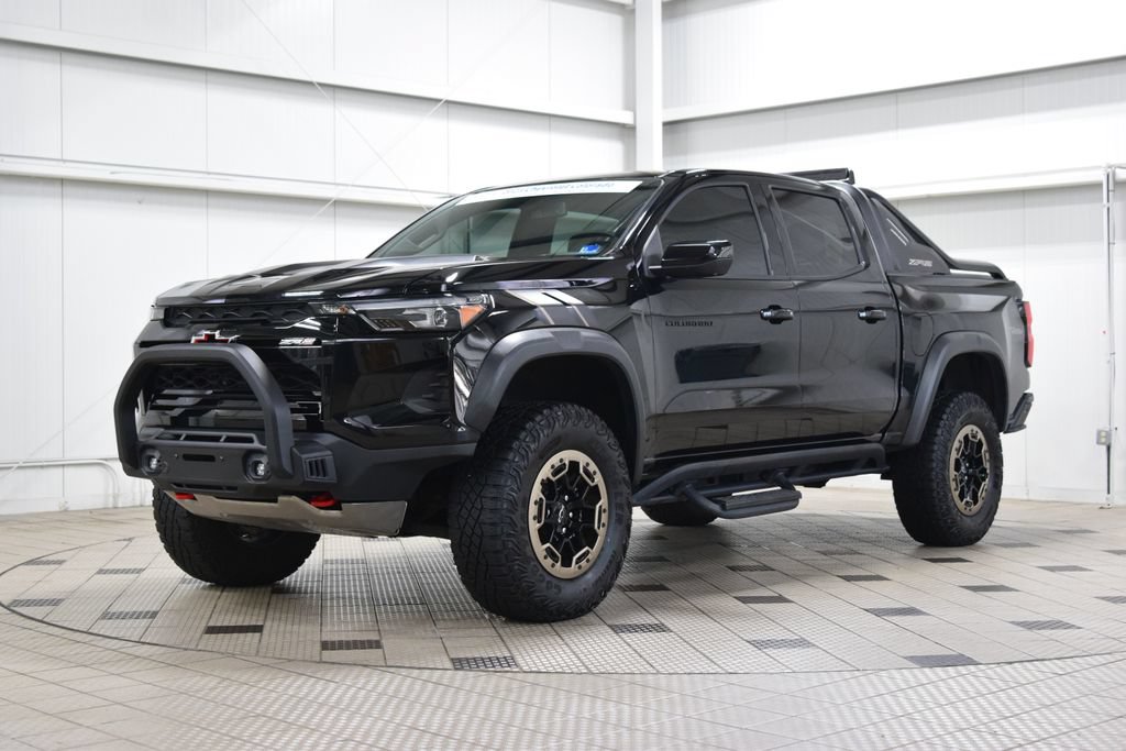 Used 2023 Chevrolet Colorado ZR2 w/ Desert Boss Special Edition AWD/4WD image 3