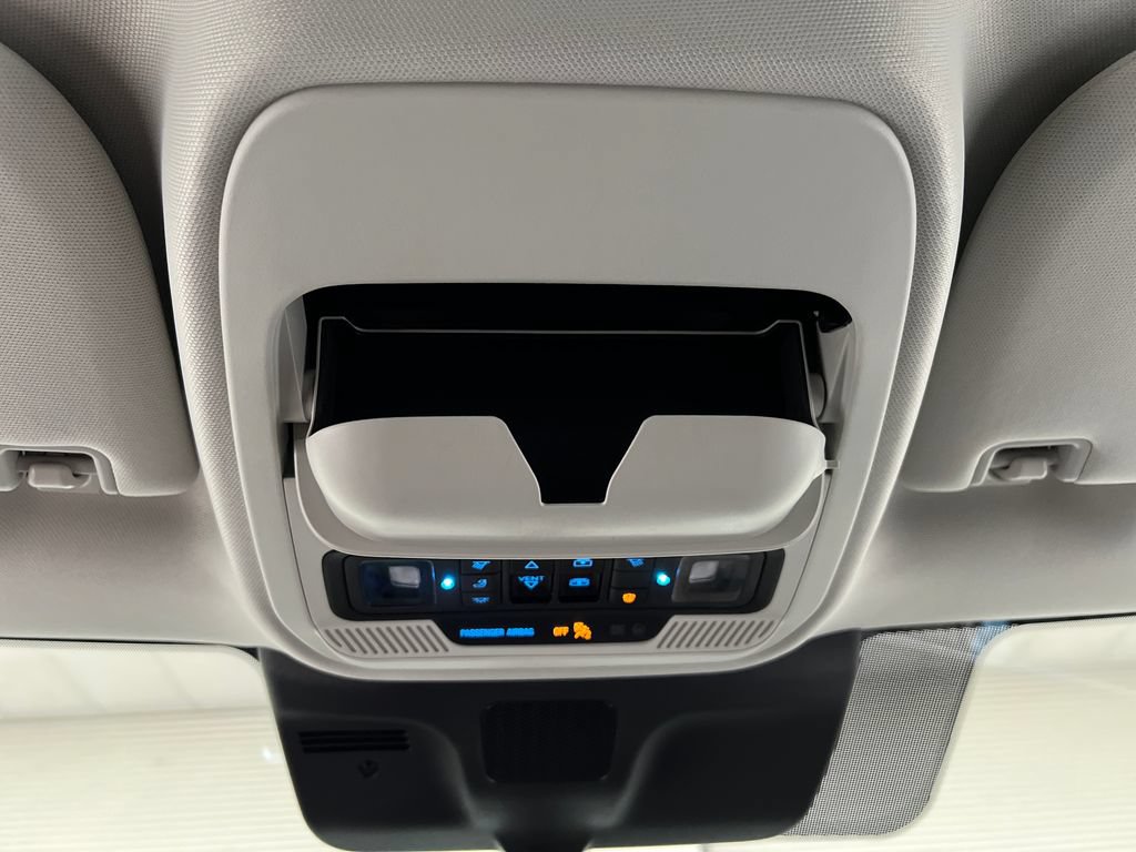 Used 2025 Ford Expedition Max Platinum AWD/4WD image 78