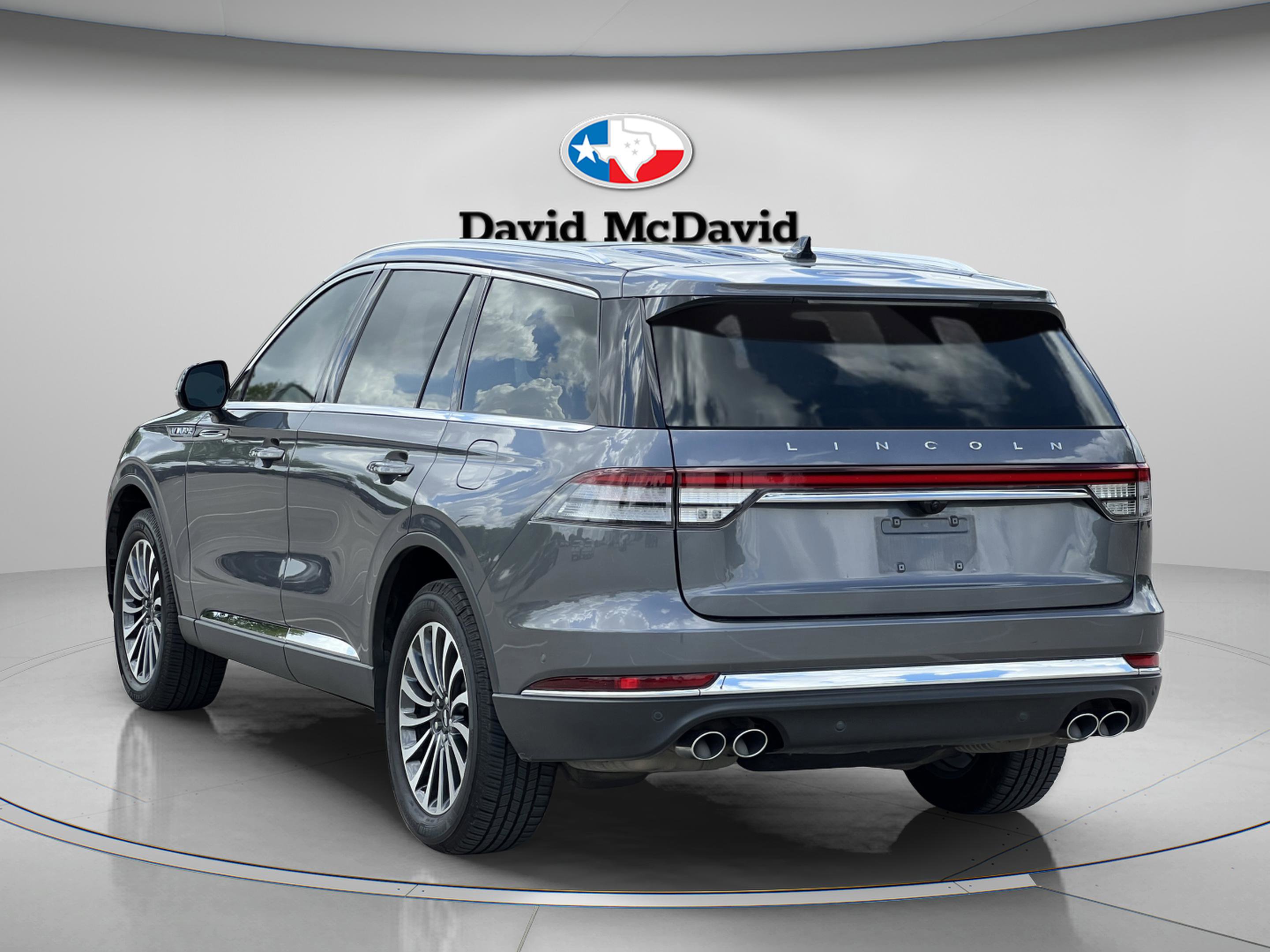 Used 2022 Lincoln Aviator Reserve w/ Equipment Group 201A image 5