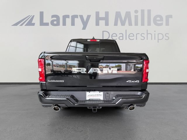 New 2026 RAM 1500 Laramie AWD/4WD image 4