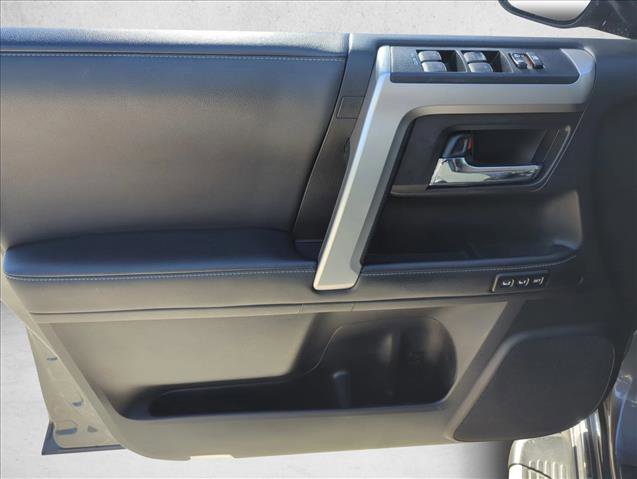 Used 2020 Toyota 4Runner Limited AWD/4WD image 7