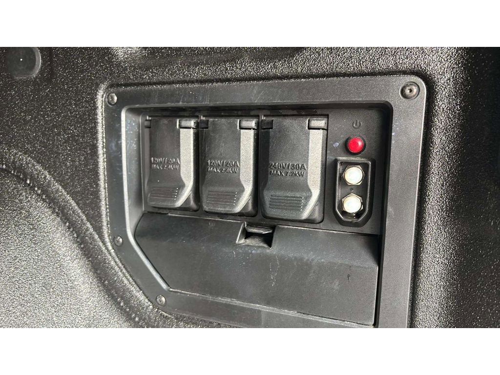 Certified 2024 Chevrolet Silverado EV RST image 23