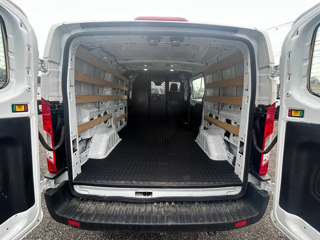 Certified 2024 Ford Transit 250 Low Roof w/ Exterior Upgrade Package image 7