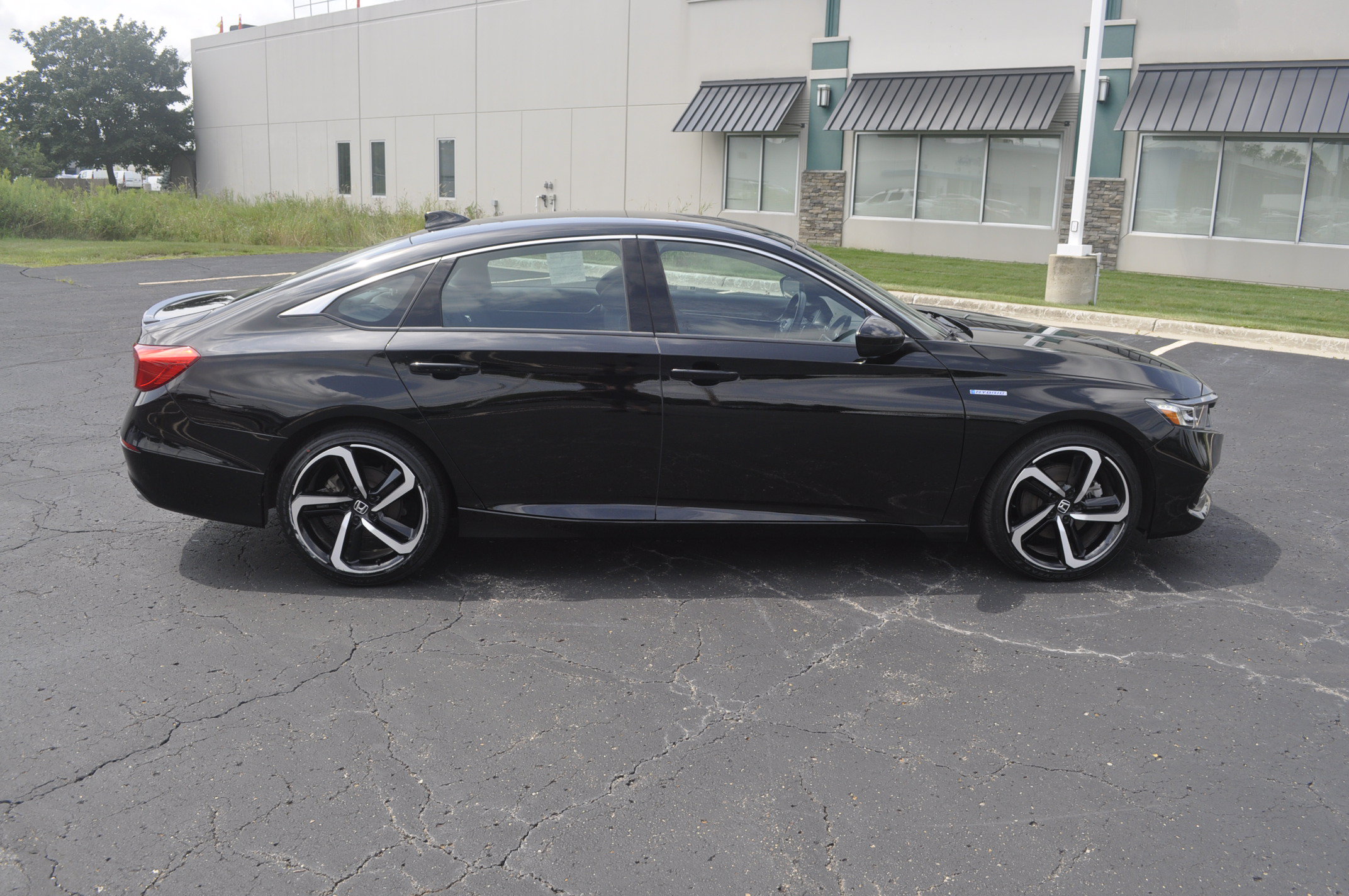 Certified 2022 Honda Accord Sport image 8