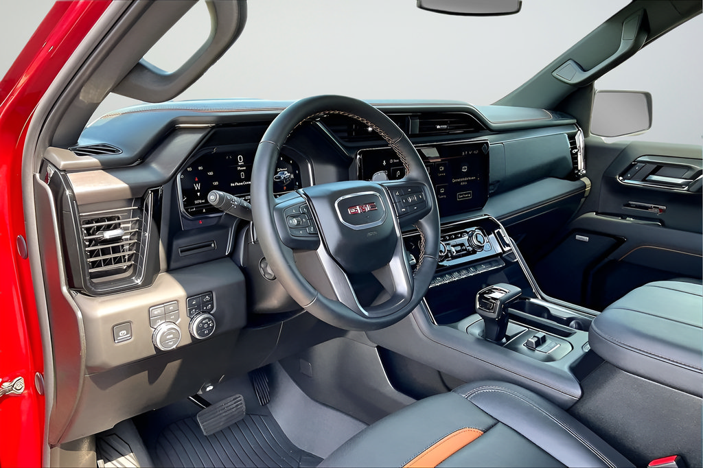 Used 2025 GMC Sierra 1500 AT4 w/ AT4 Premium Package AWD/4WD image 14