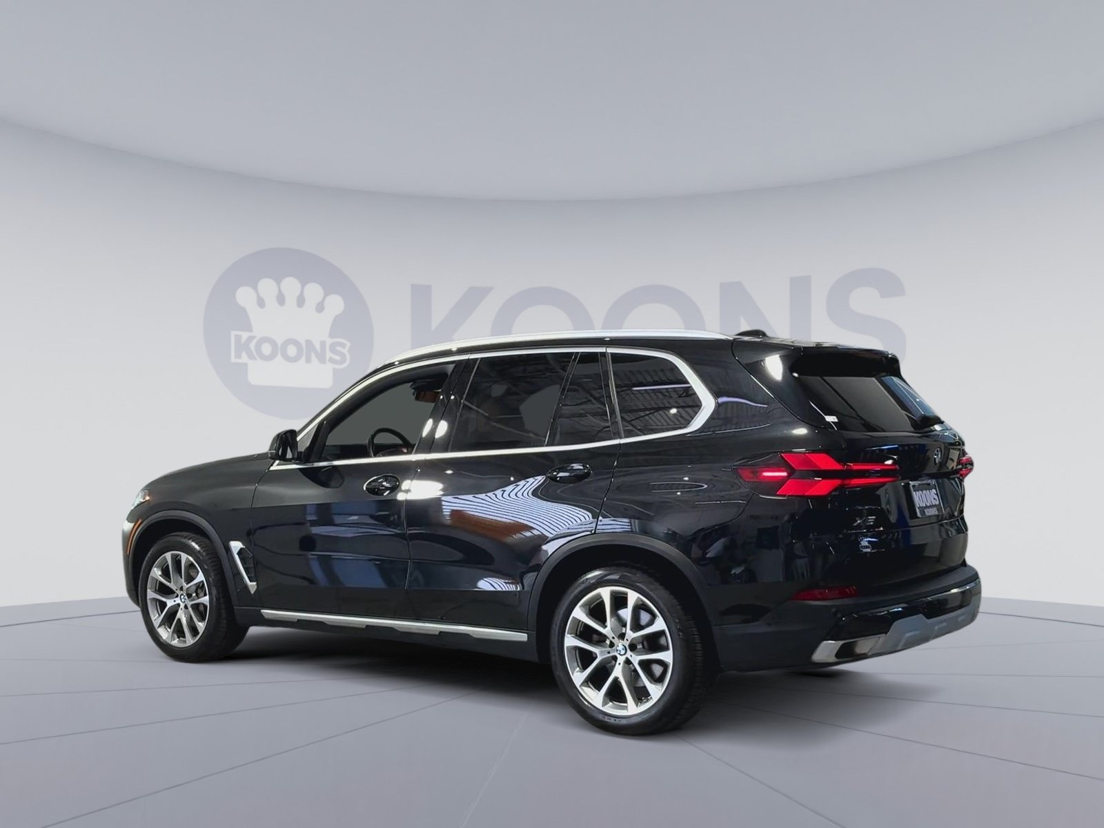 Used 2024 BMW X5 xDrive40i AWD/4WD image 8