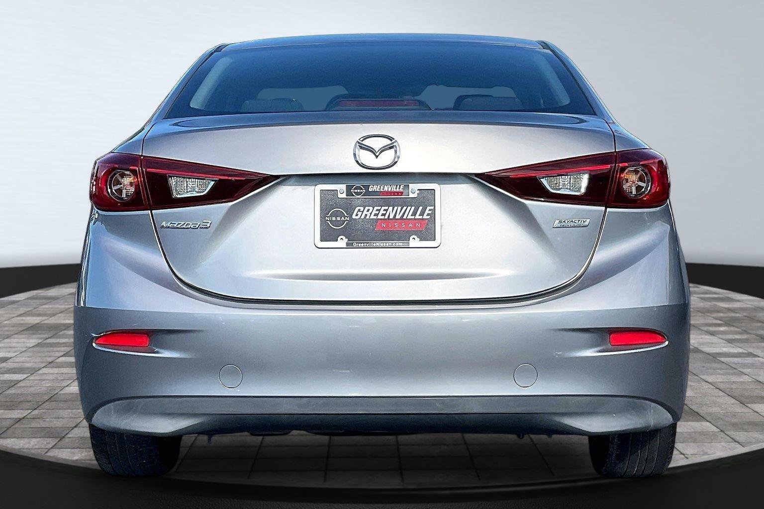 Used 2015 MAZDA MAZDA3 i Sport FWD image 5