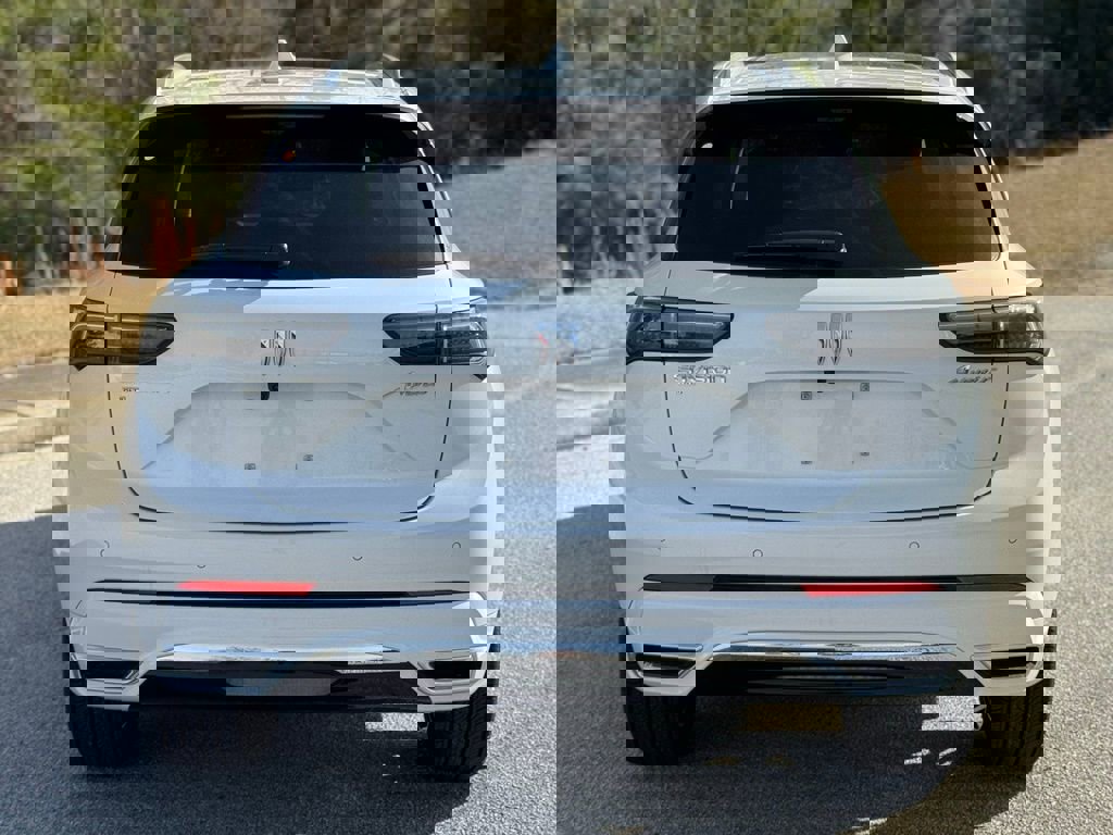 New 2026 Buick Envision Avenir image 12