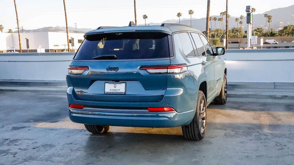 New 2026 Jeep Grand Cherokee L Limited AWD/4WD image 9
