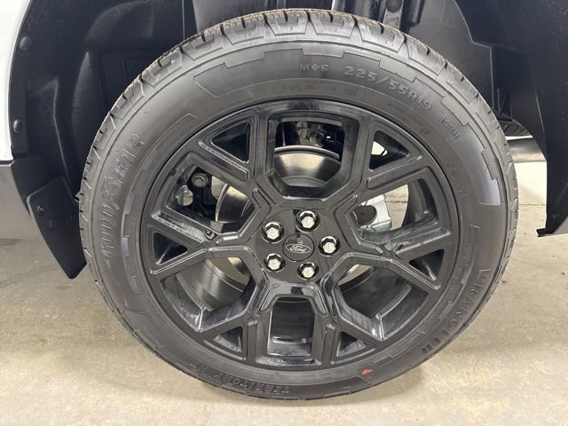 New 2025 Ford Maverick XLT w/ XLT Luxury Package image 8