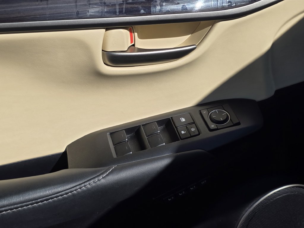 Used 2015 Lexus NX 200t AWD w/ Luxury Package image 29